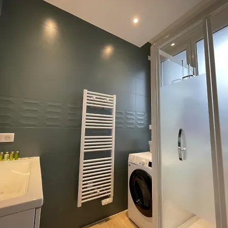 Superbe T3 Climatise - 62m2 - 4 Etoiles - Centre Historique Vue Port De Plaisance - Wifi - 5e Avec Ascenseur Appartement *