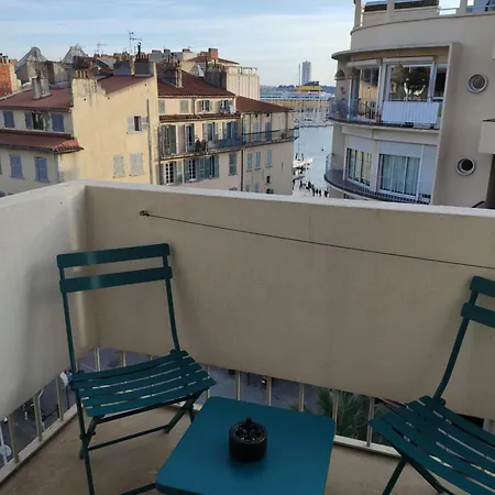 Appartement Superbe T3 Climatise - 62m2 - 4 Etoiles - Centre Historique Vue Port De Plaisance - Wifi - 5e Avec Ascenseur Toulon